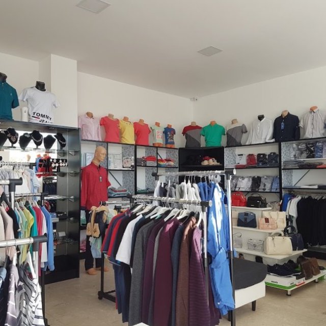 BUTIK AMARIS